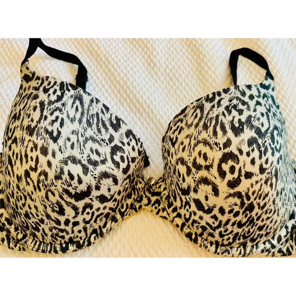 Victoria's Secret‎ Lined Demi Bra 36D Leopard Print Rhinestone Accents